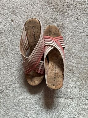 Lucky Brand Coral and Cream Striped Cork Slide Mules